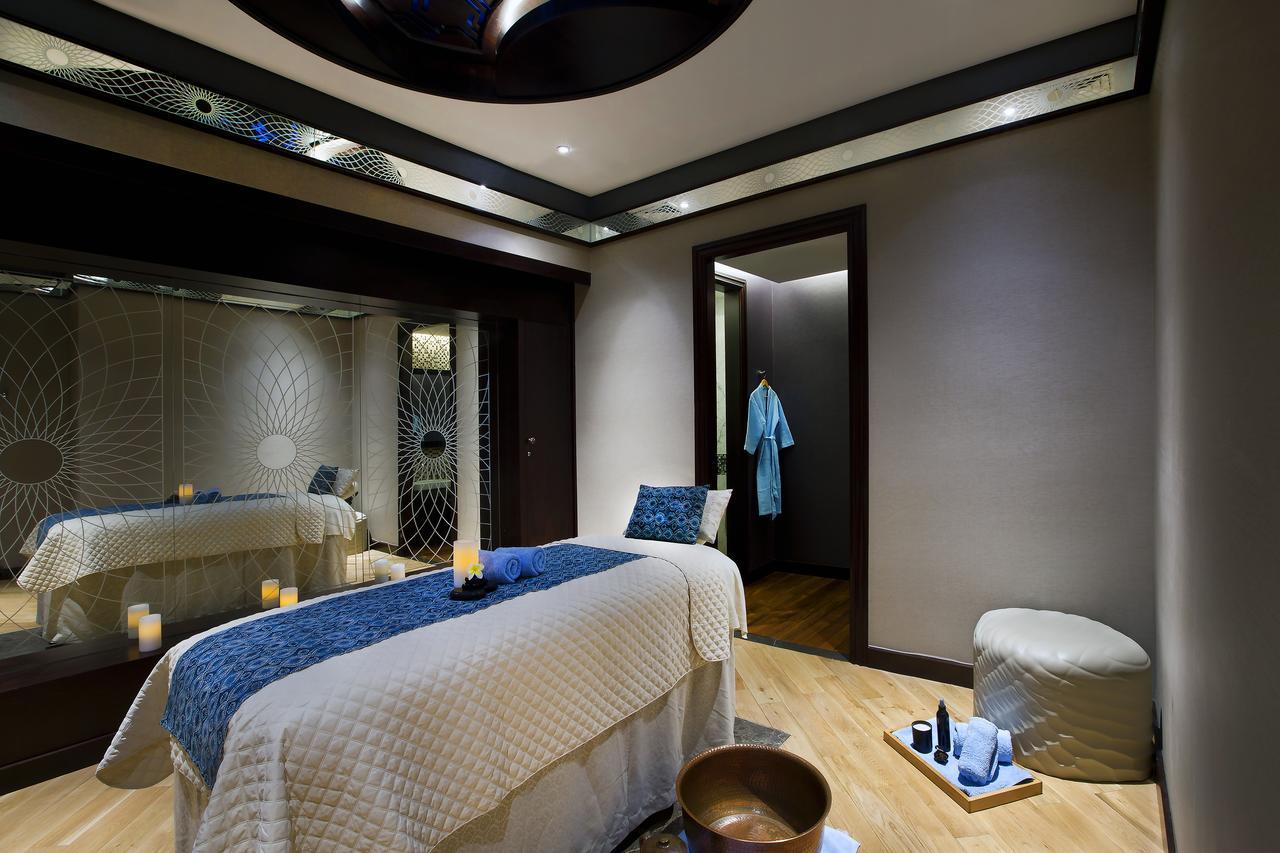 Bab Al Qasr Residence Abu Dhabi Exterior photo